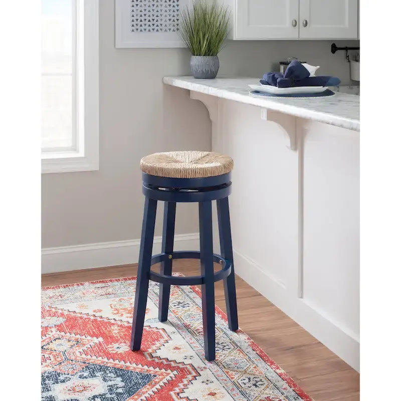Tabouret de bar pivotant à 360 degrés Maya Backless de 79 cm avec assise en jonc de mer