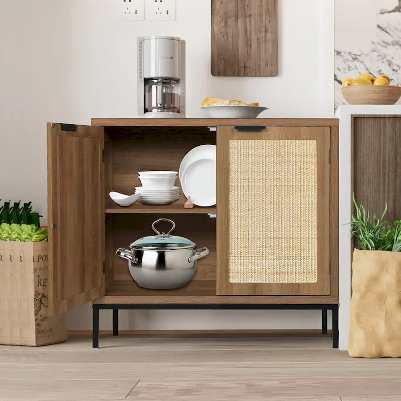 Buffet Anmytek moderne du milieu du siècle avec portes et accents en rotin